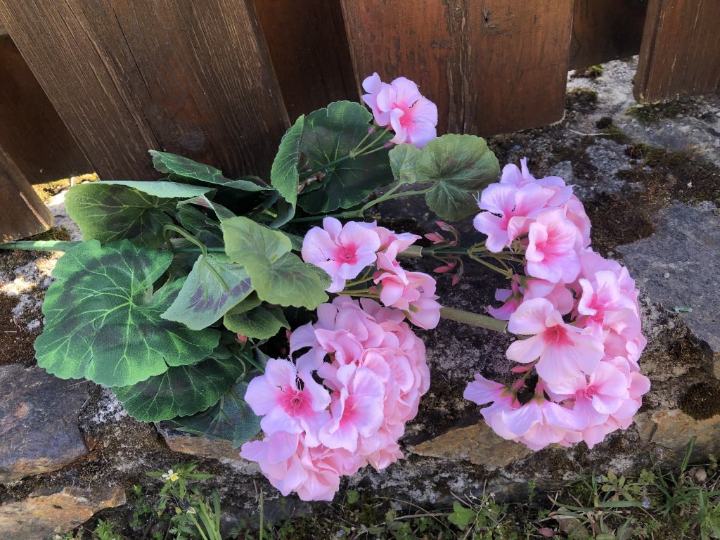 Umělý muškát světle růžový 45 cm